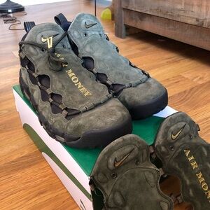 Nike air money sneakers!
